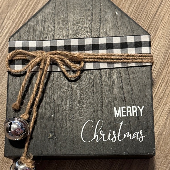 Black and White Christmas Decor with Bells - Picture 4 of 4